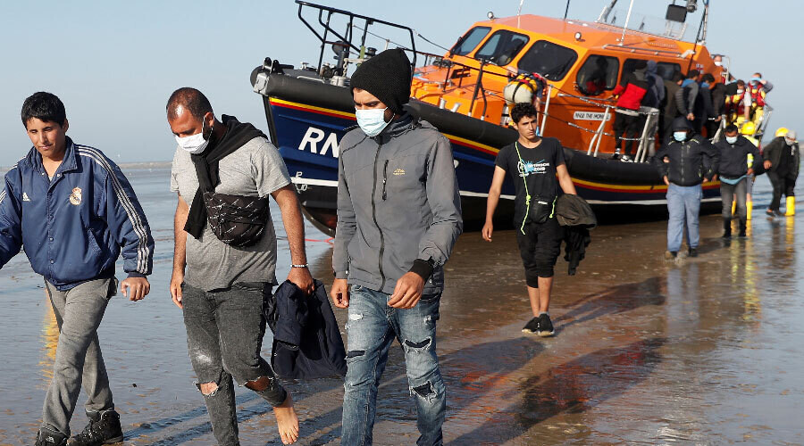 Руанда отрицает, что сделка с британцами включает возврат денег